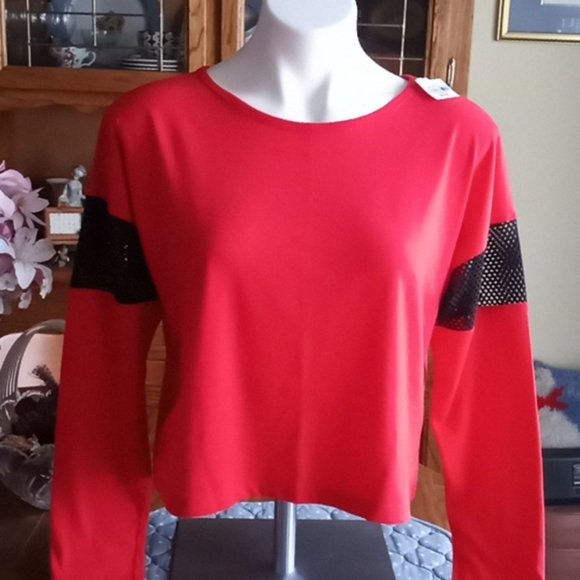 Flirtitude Active Long Sleeve Tee - Picture 2 of 6